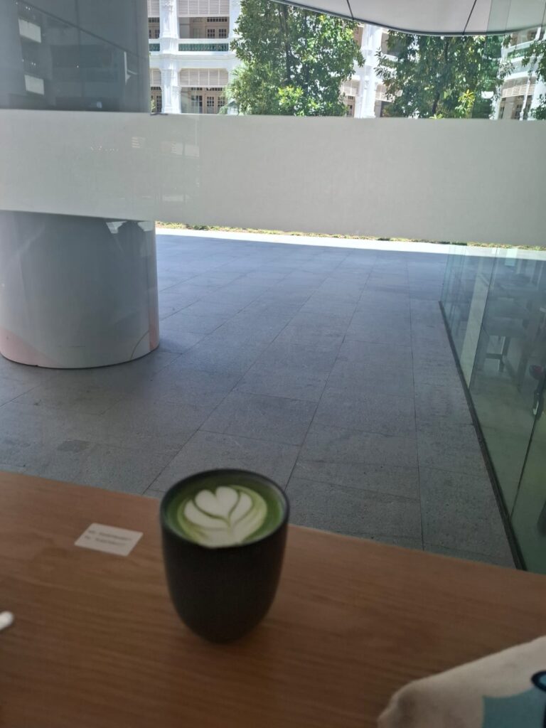 シンガポールの抹茶屋さんで飲んだ抹茶